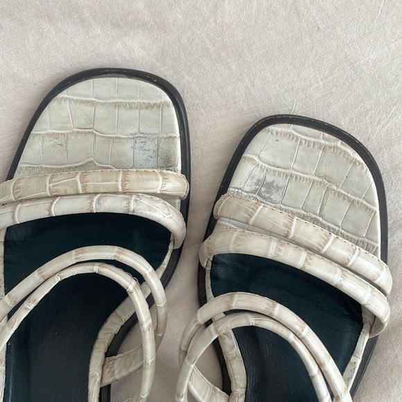 SOLD Leather Croc Sandals - Picture 7 of 7